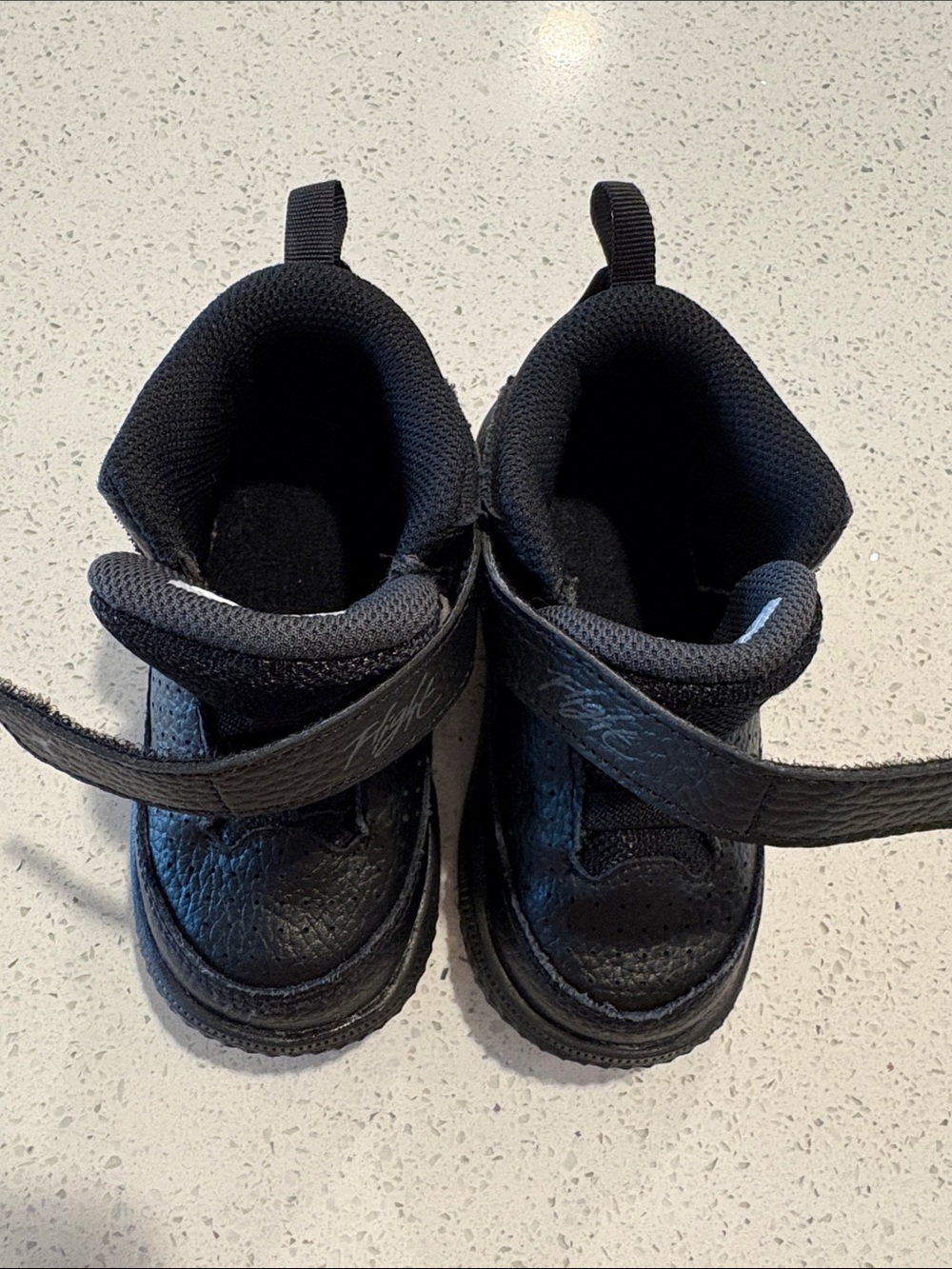 Jordan Toddler Max Aura Black Basketball Shoes Size 8C - Picture 3 of 7